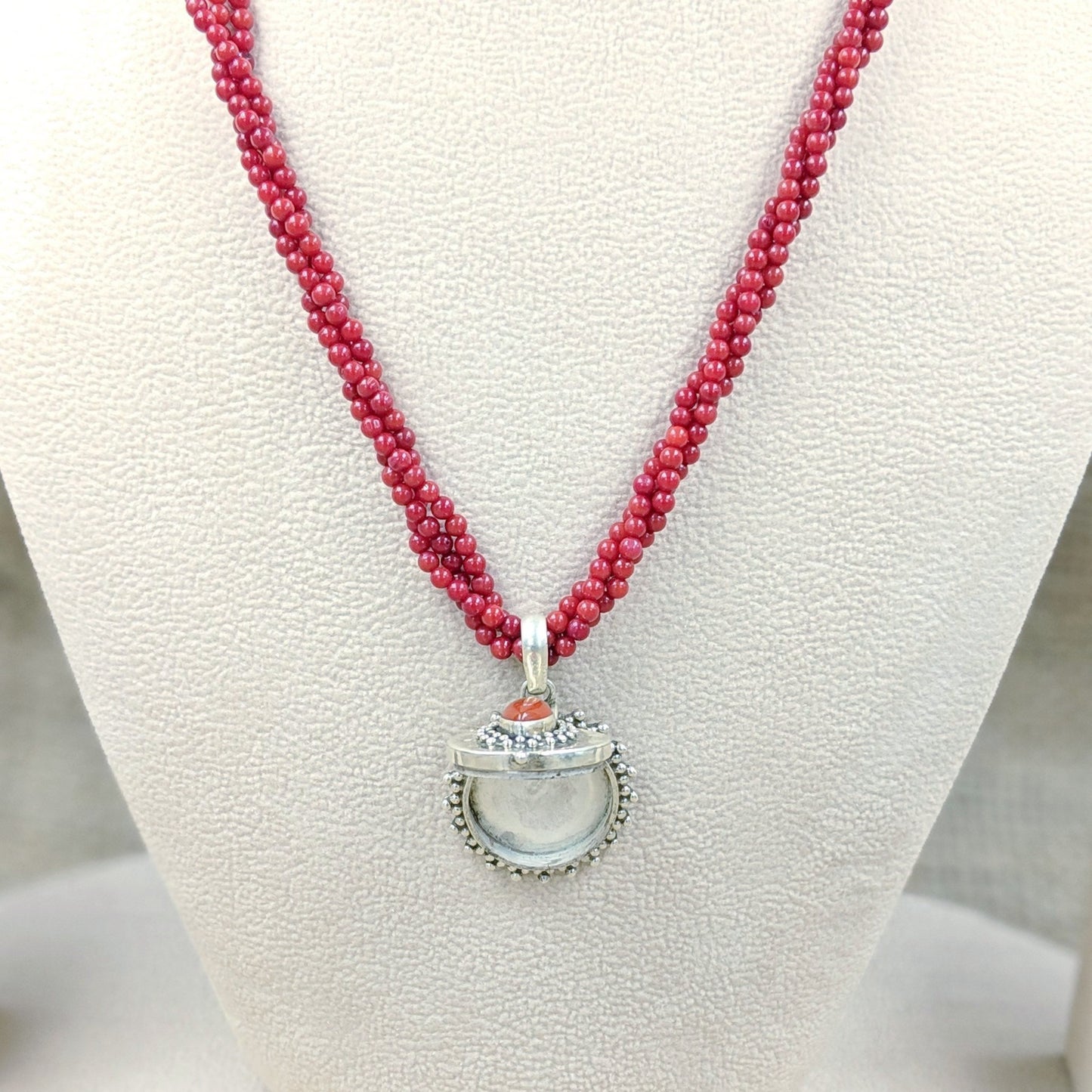 Ashwathama Daivyankh Pendant - With Hidden Space