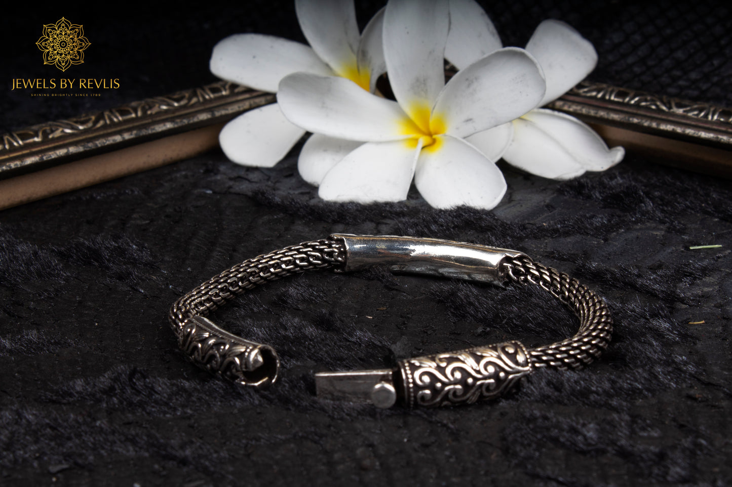 Kalyug Flexible Bracelet