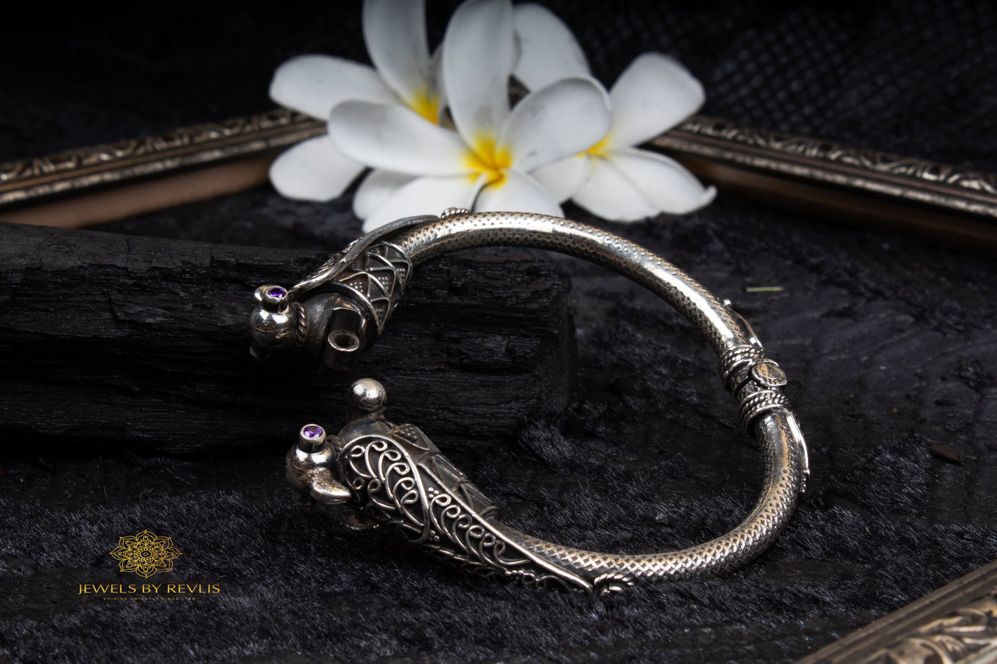 Ashwathama Parrot Bangle - Purple