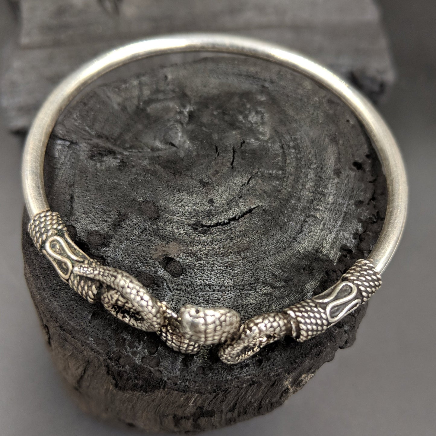Kalyug Charm Bracelet - Snake Mouth