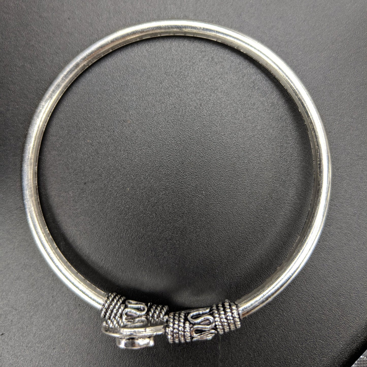 Padmini Pink Green Bangle