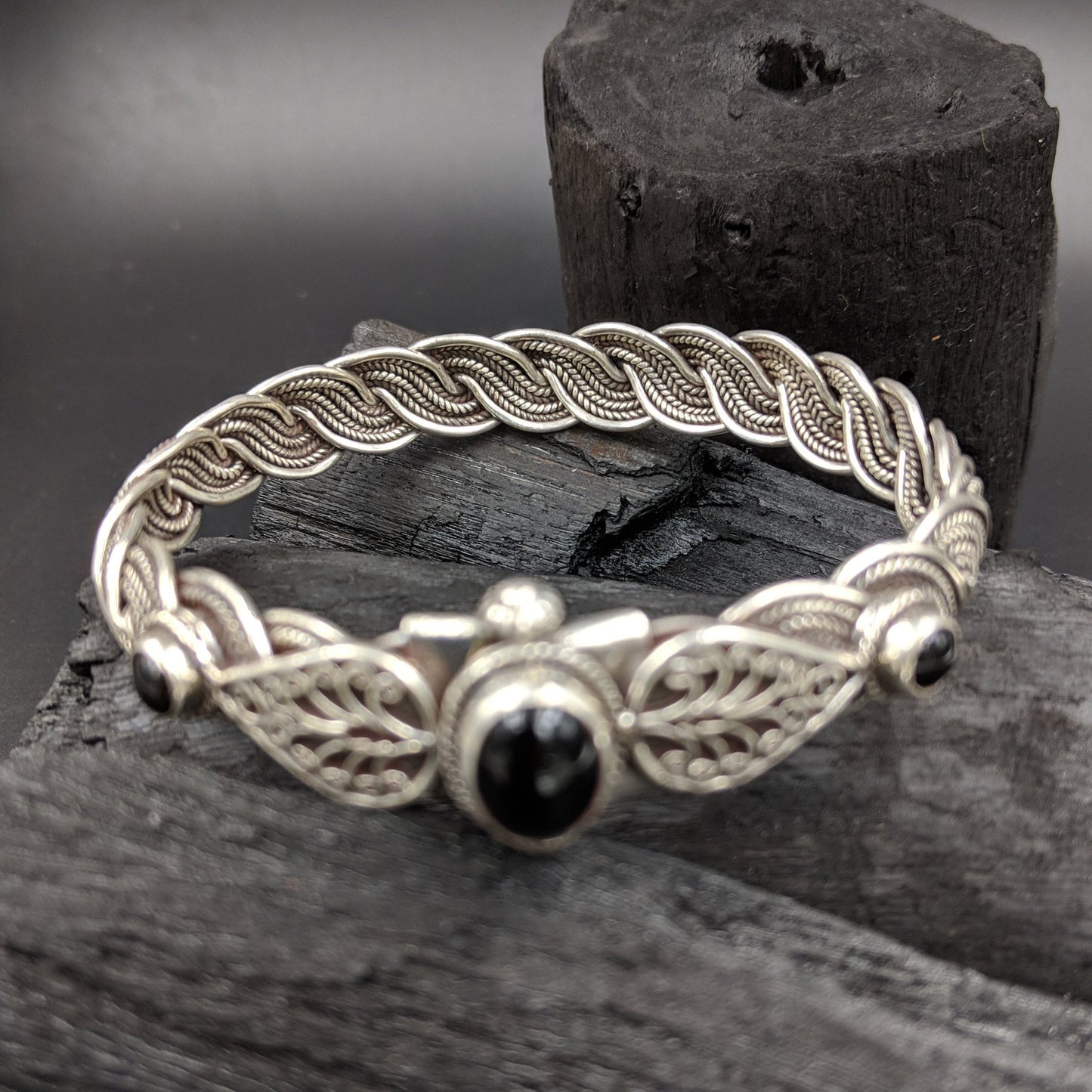 Shirisha Leaves Bracelet with Black Stone