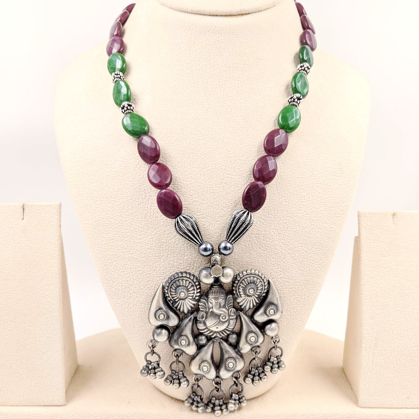 SILVER JEWELLERY Jewels by Revlis Neckpiece
