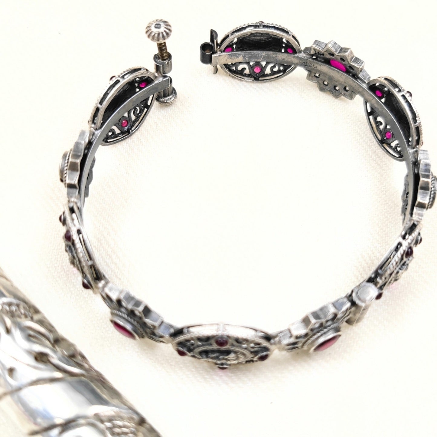 Lakshmi Kamal Bangle