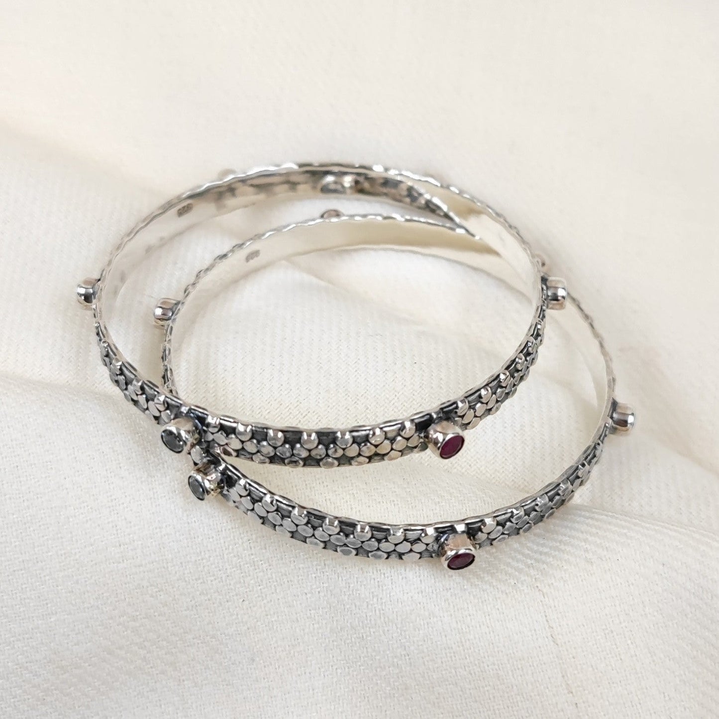 Padma Path Bangles 2.6