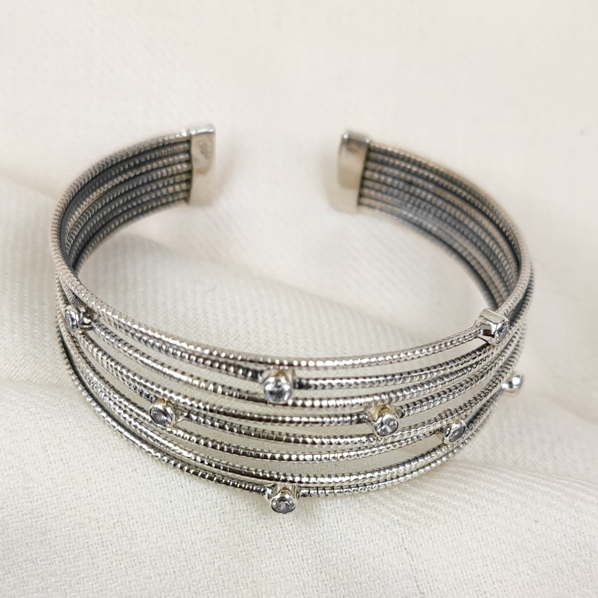 Padmini Jod Bracelet White Cuff