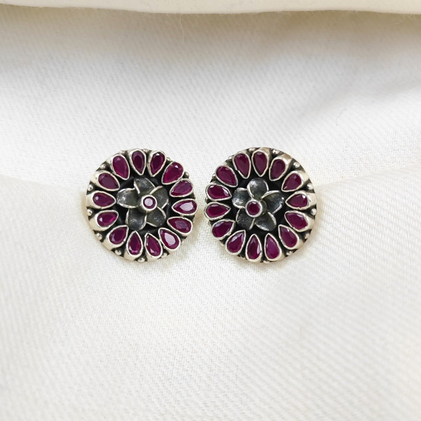 Pink Collar Choker with Earrings