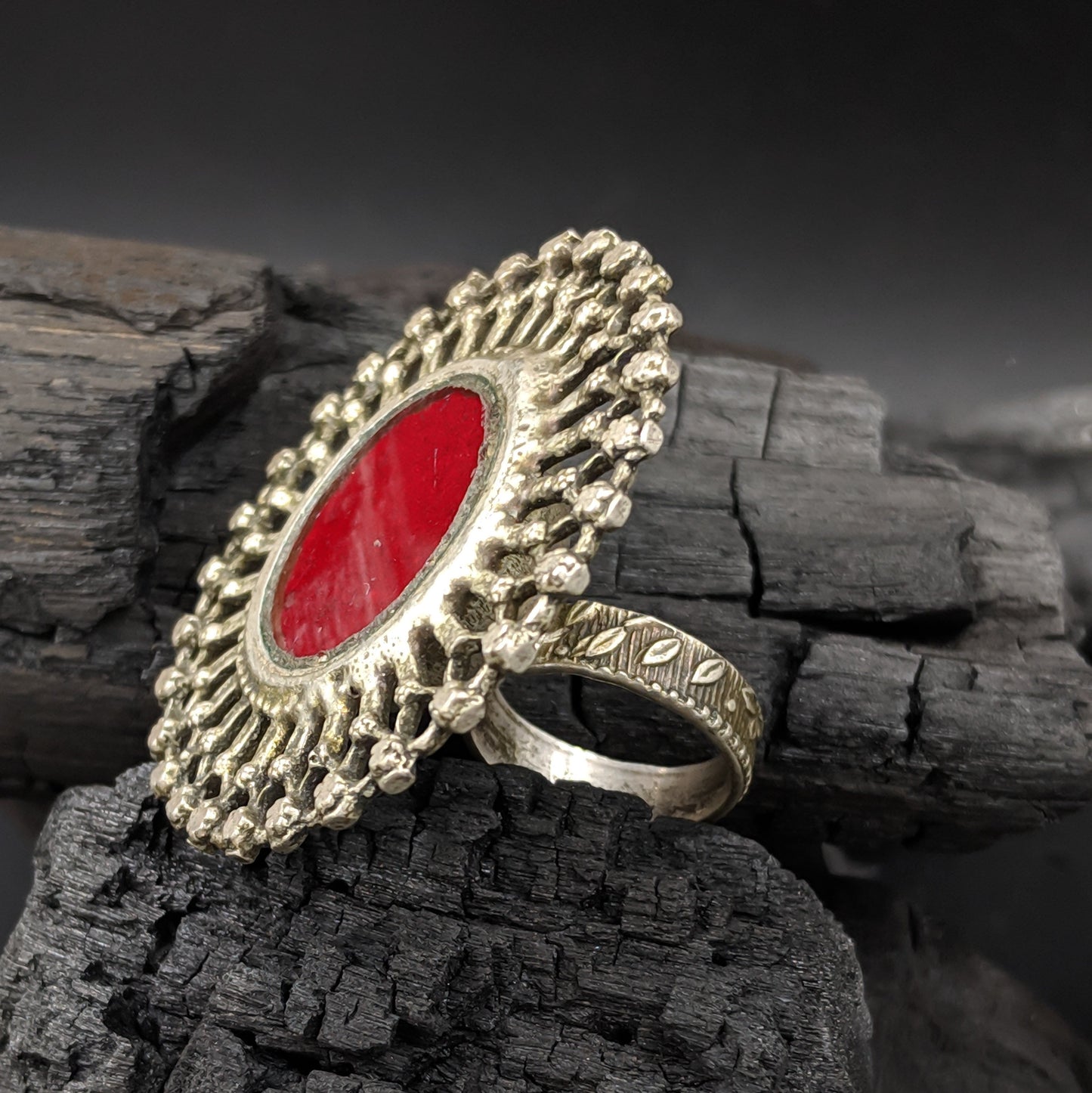 Padmini Lal Resha Ring