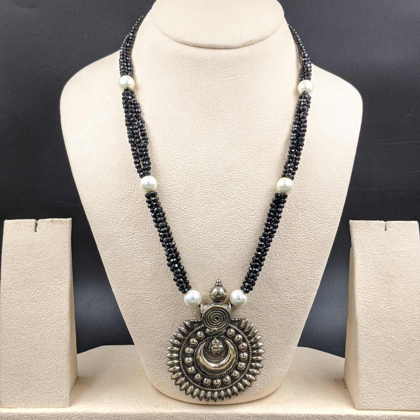 Ganchandra Necklace