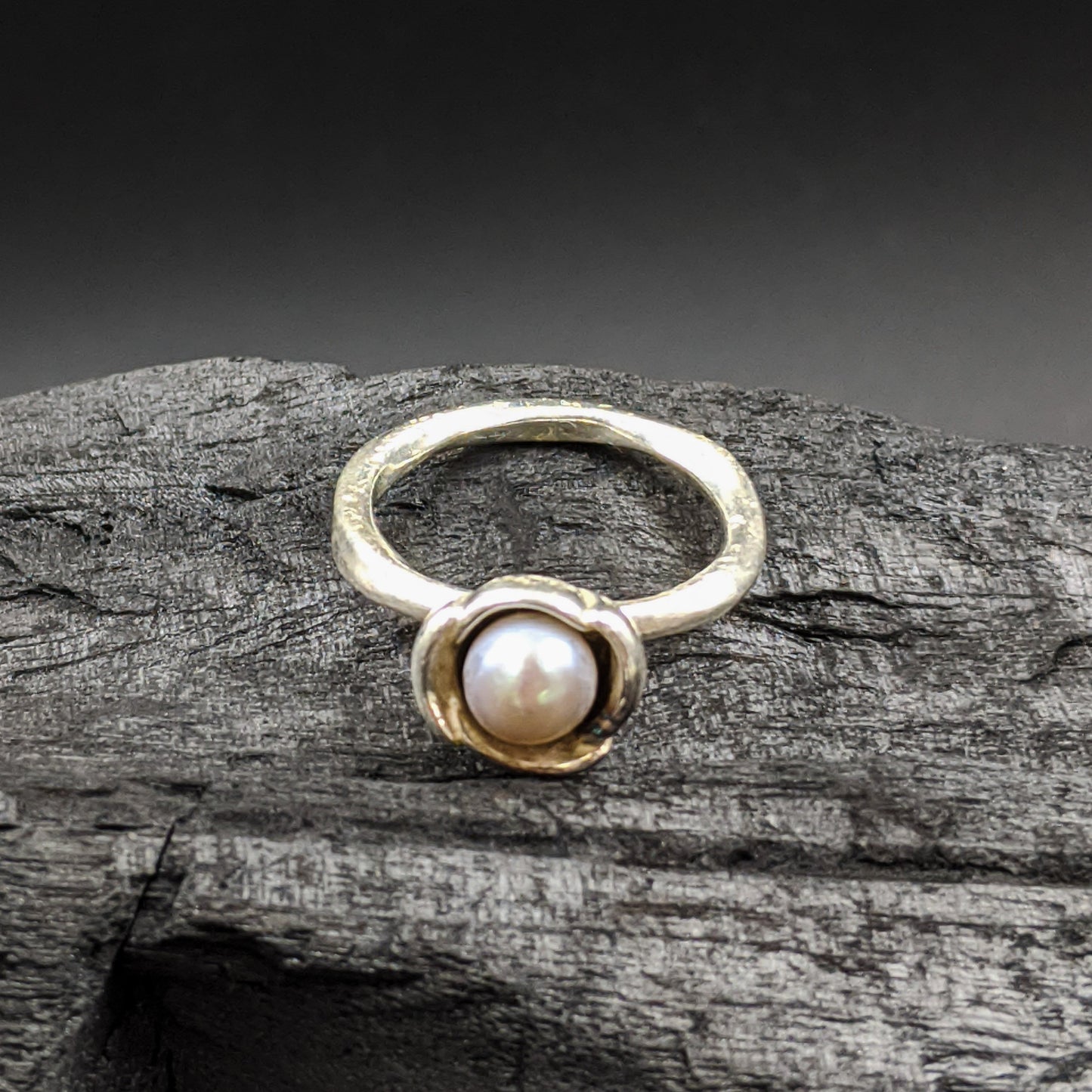Jauhri - Jewels by Revlis Silver Ring