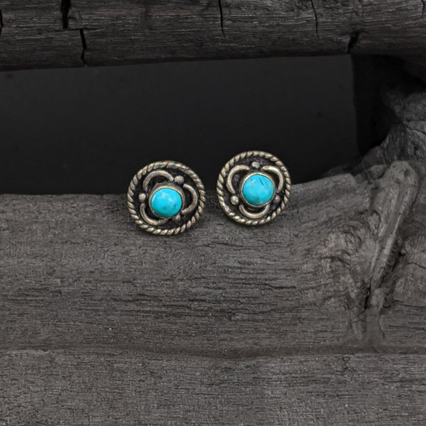 SILVER JEWELLERY Jauhri Earrings