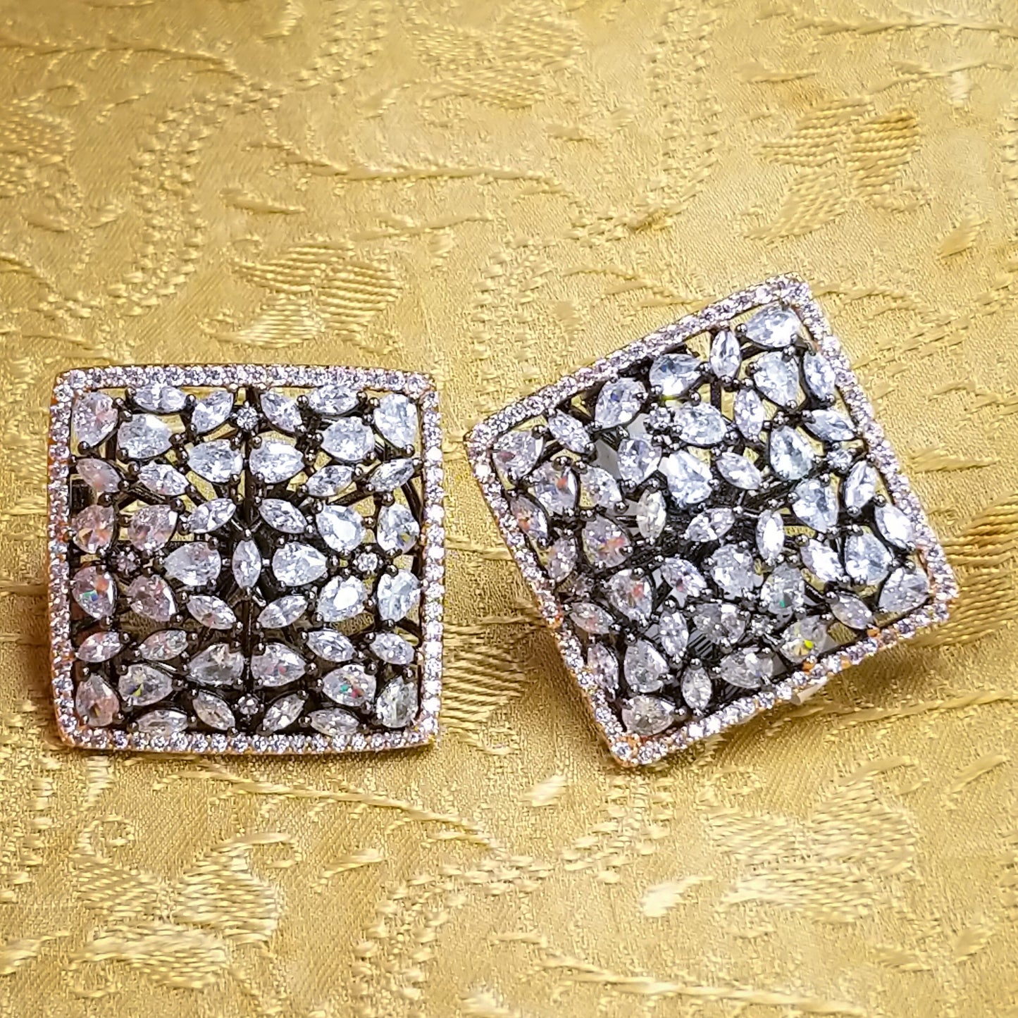 HANDCRAFTED LUXURY FASHION JEWELLERY BY JAUHRI EARRINGS-GREY CENTAUR