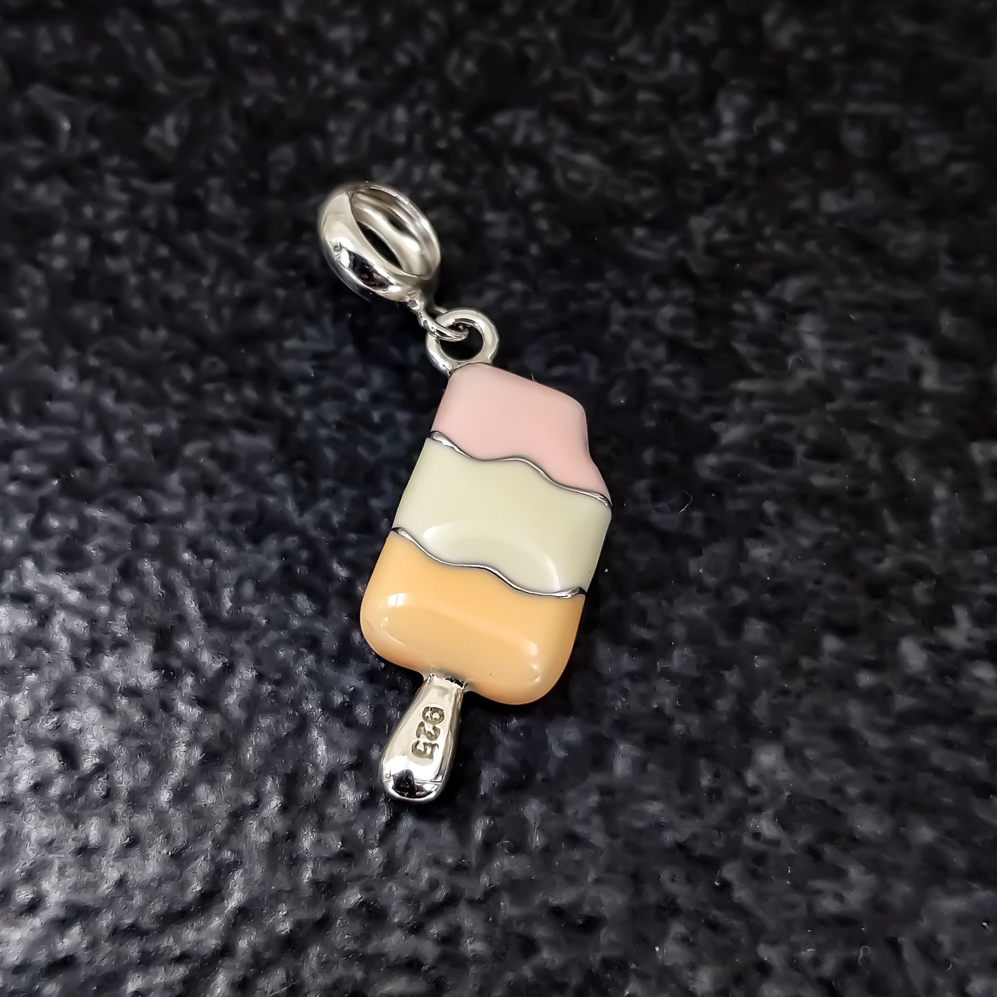 JAUHRI CREATE YOUR OWN CHARM BRACELETS