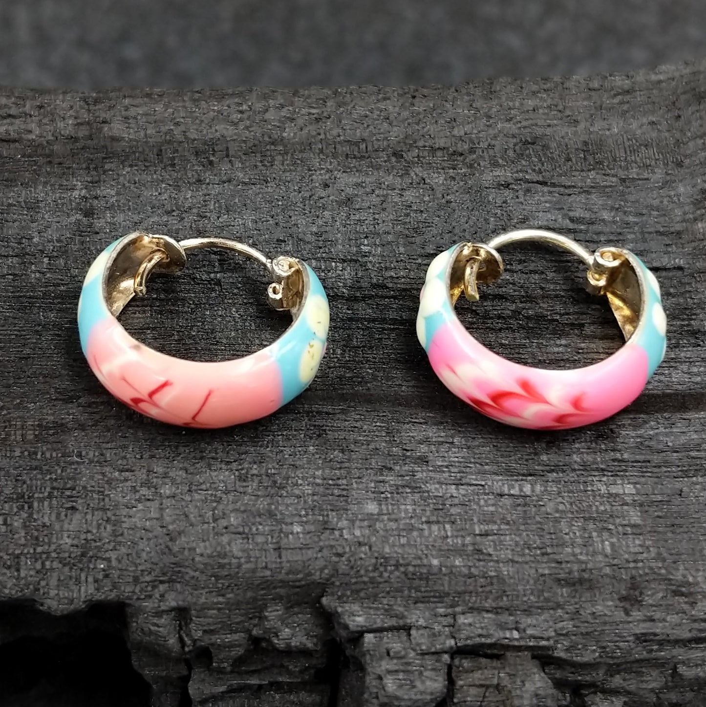 Enamelled Blue Pink Bali