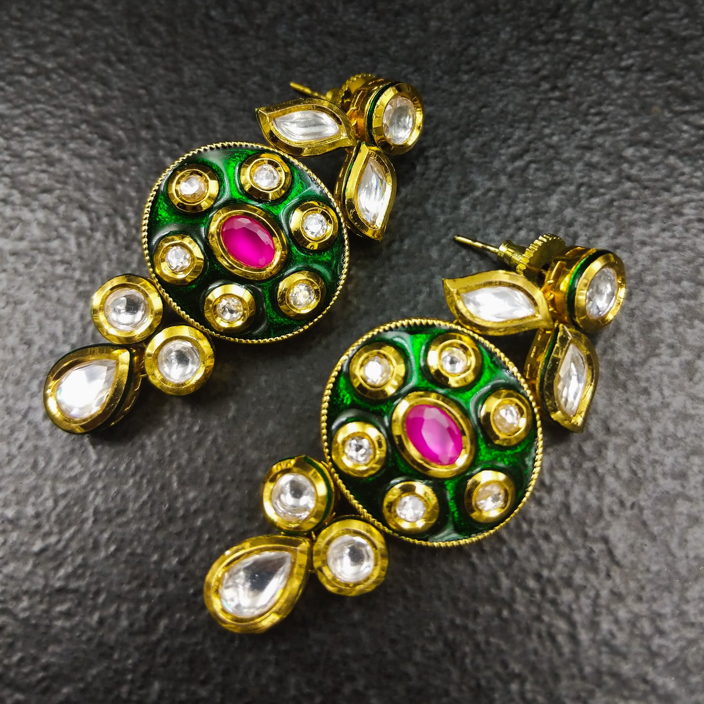 Sahar Kundan Necklace Set