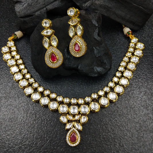 Sayra Kundan Necklace Set