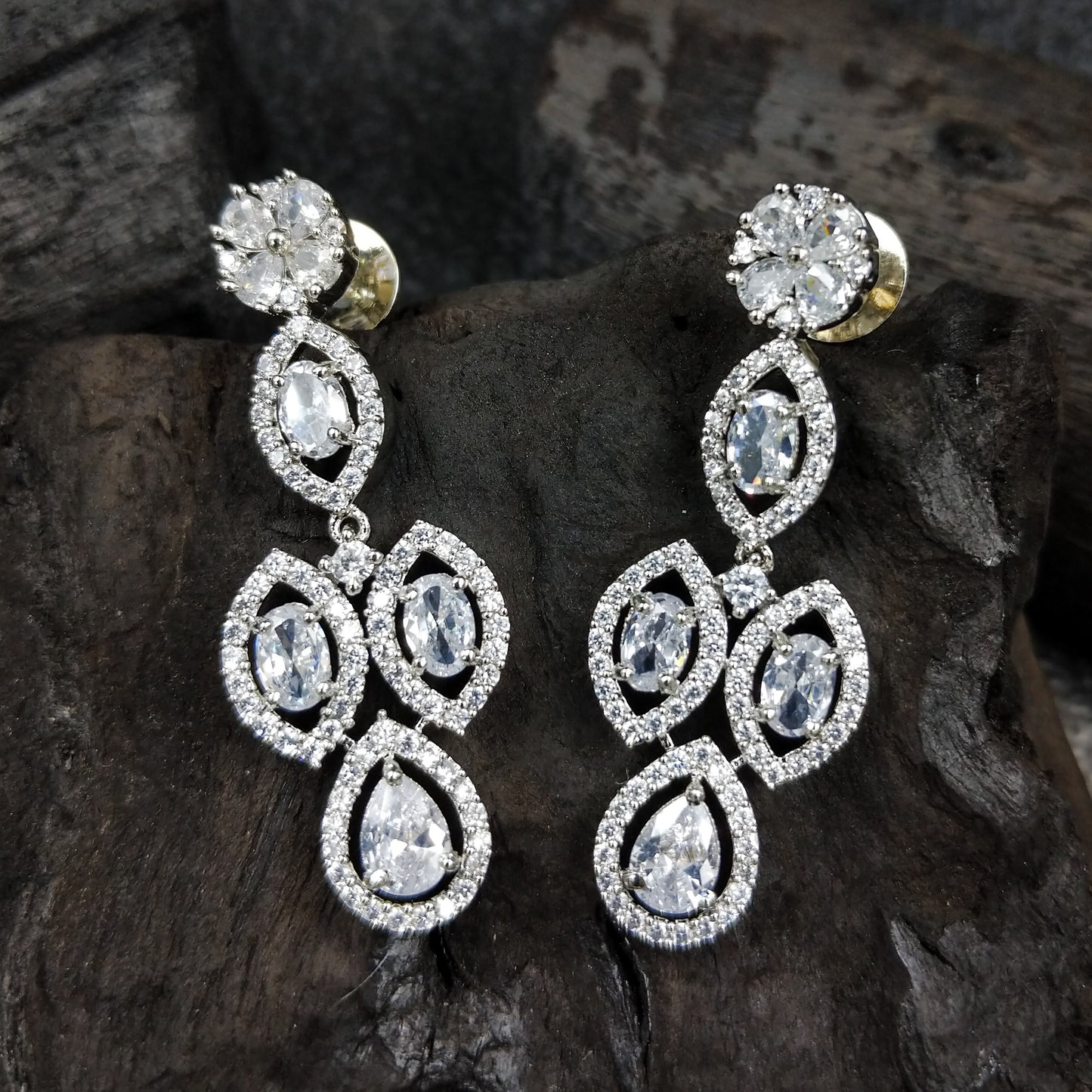 Icy Drops Necklace Set