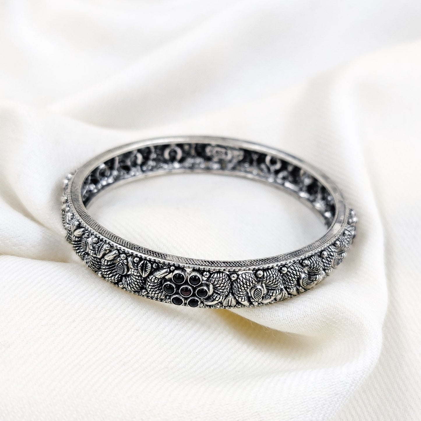 Silver Jewelry Bangle by Jauhri 92.5 Silver - Neelkanthi Bangle