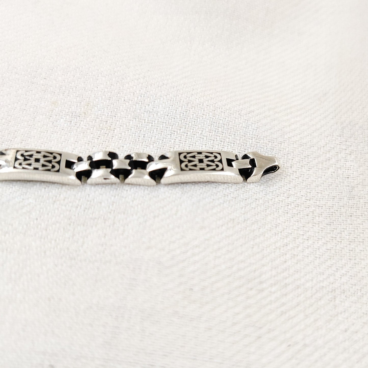 Dotin Bracelet