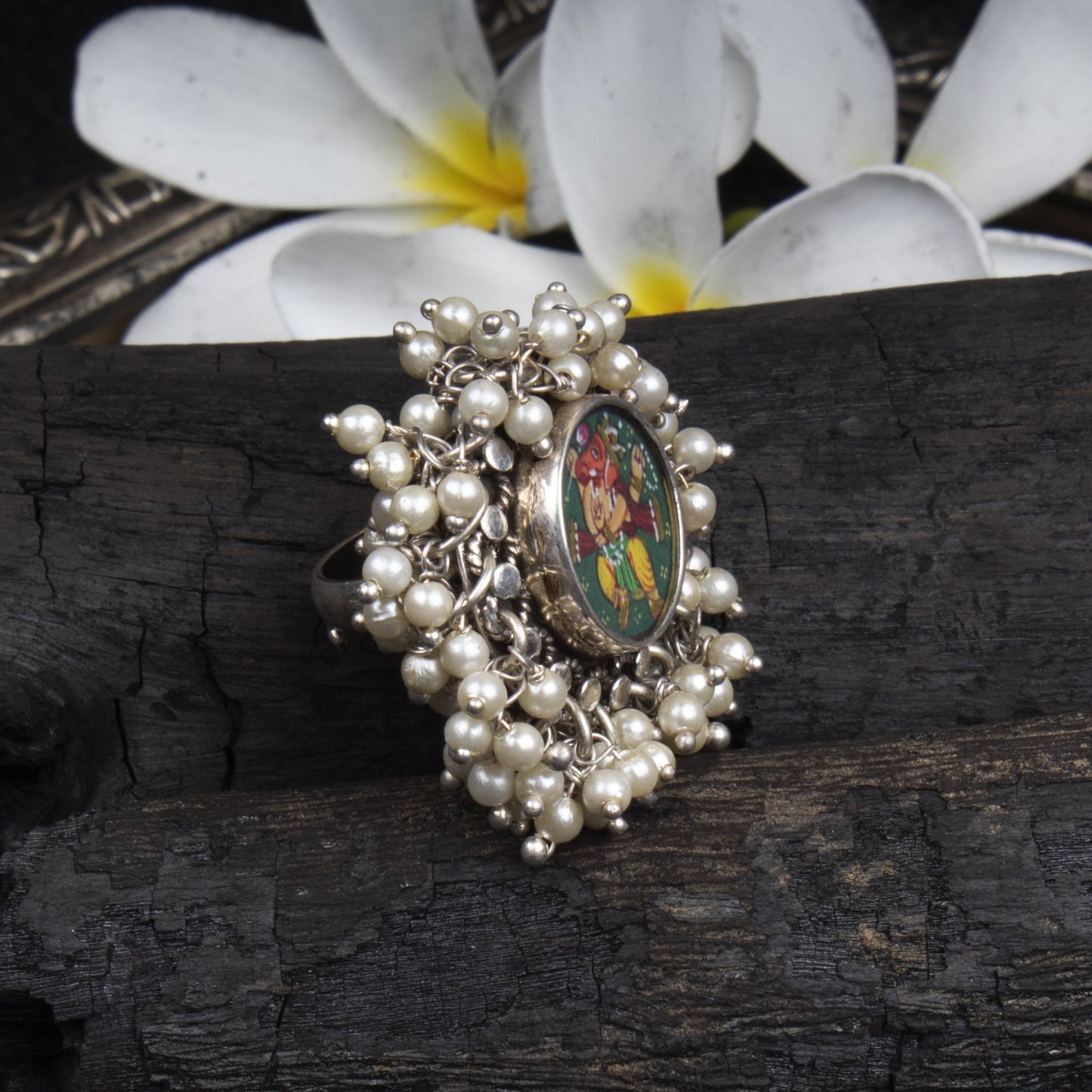 Jewels by Revlis Silver Ring