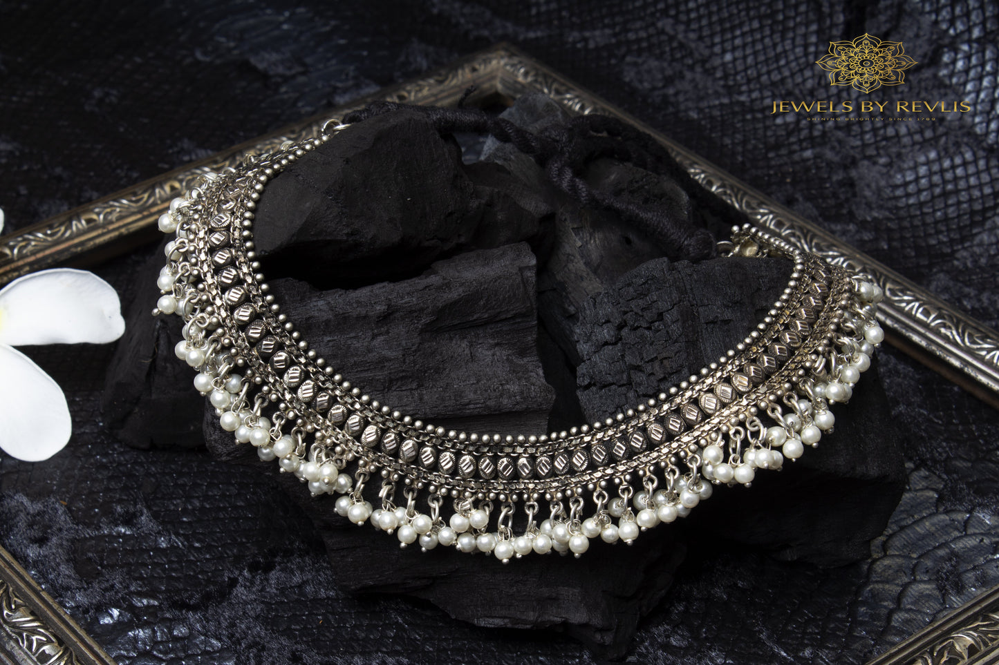 Jewels by Revlis Silver Neckpiece, pendants and necklaces