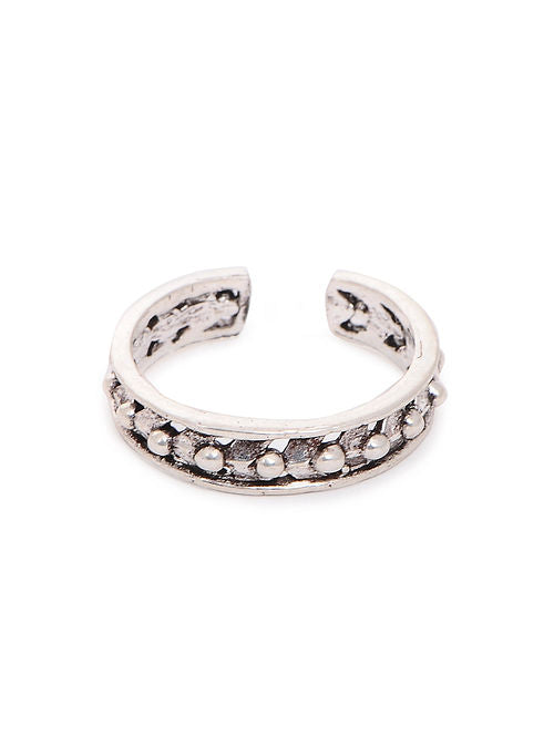 Dot and Arrow Toe Ring