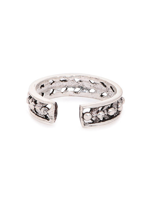Dot and Arrow Toe Ring