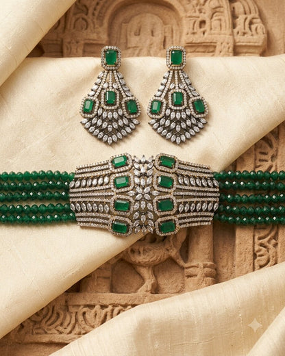 Green Lineana Choker Set