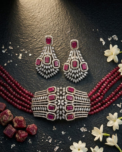Red Lineana Choker Set