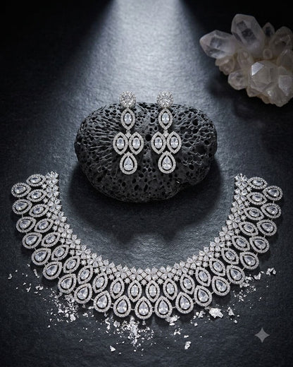 Icy Drops Necklace Set