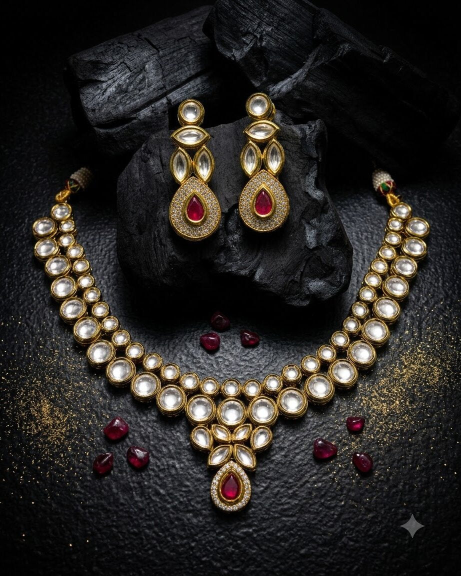 Sayra Kundan Necklace Set