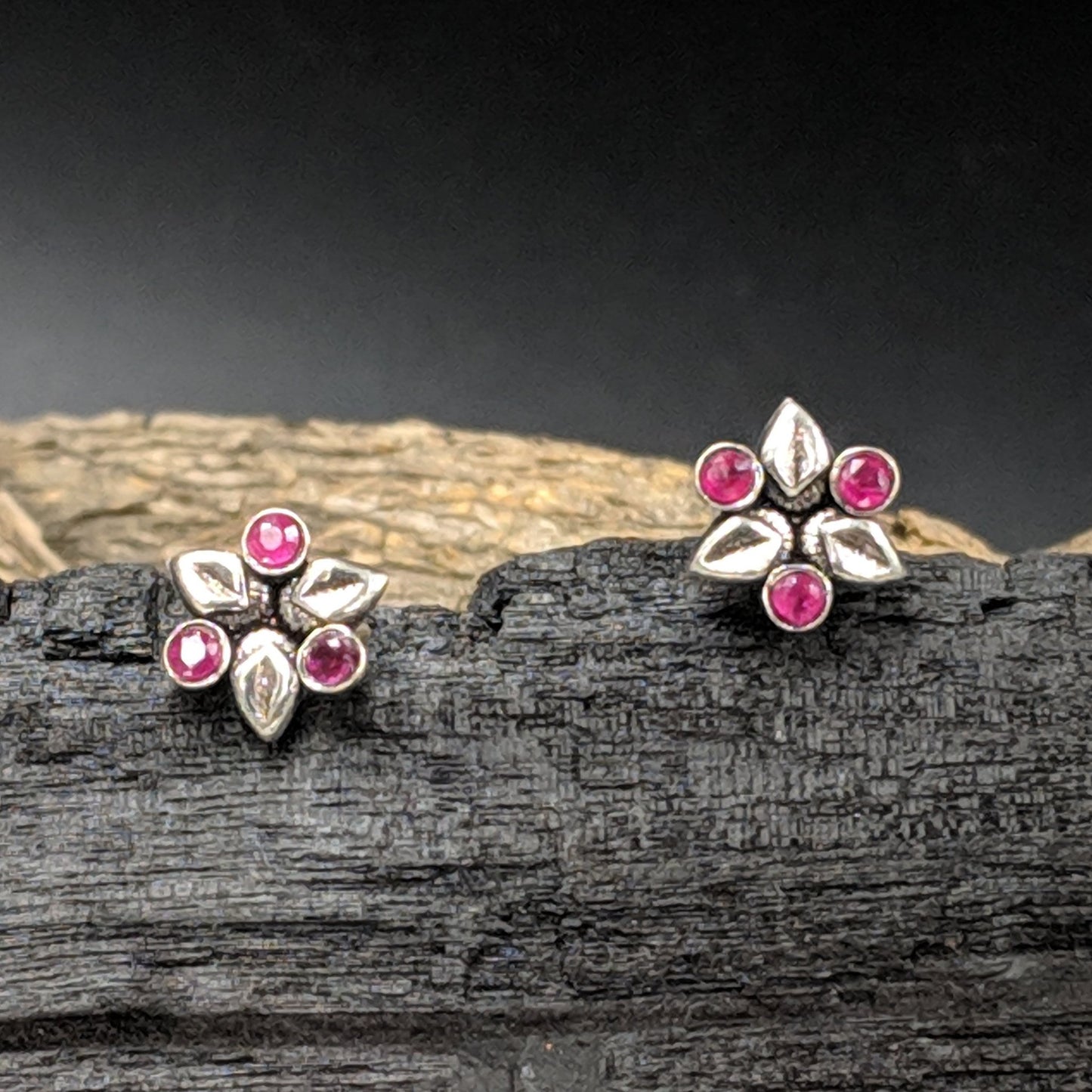 Three Leaf Earrings - Pink