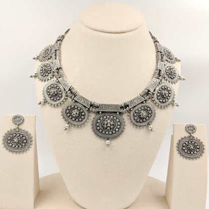 Ashwathama Raj Dhwaj Set with earrings