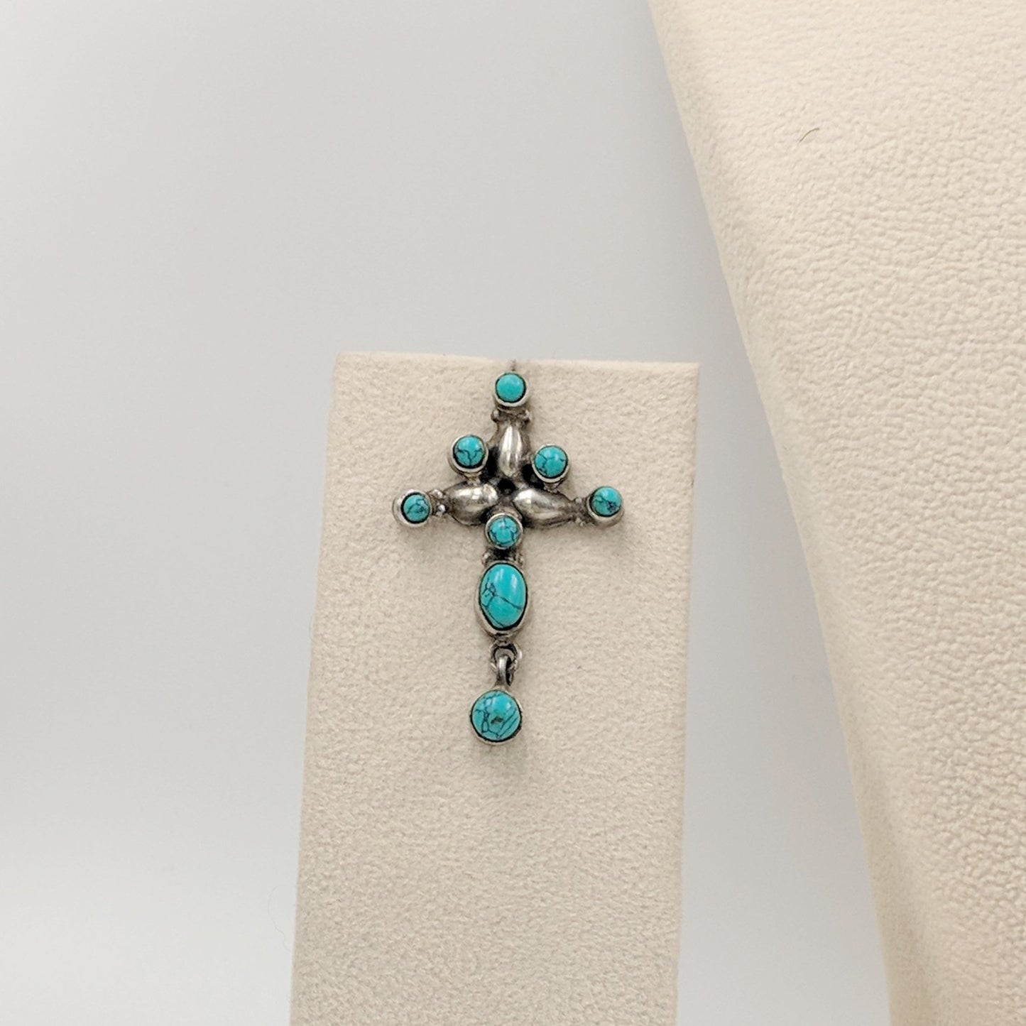 Luna Vasihi Turquoise Necklace With Earrings
