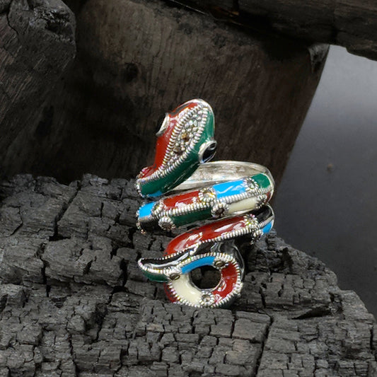 Jewels by Revlis Silver Ring