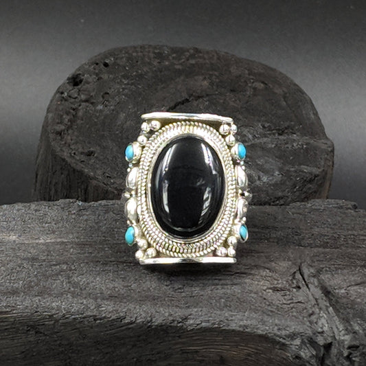 Jewels by Revlis Silver Ring