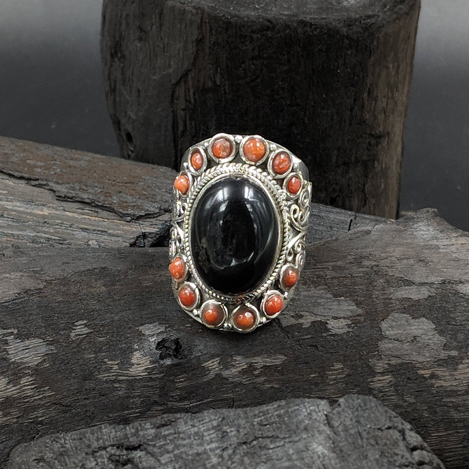 Jewels by Revlis Silver Ring