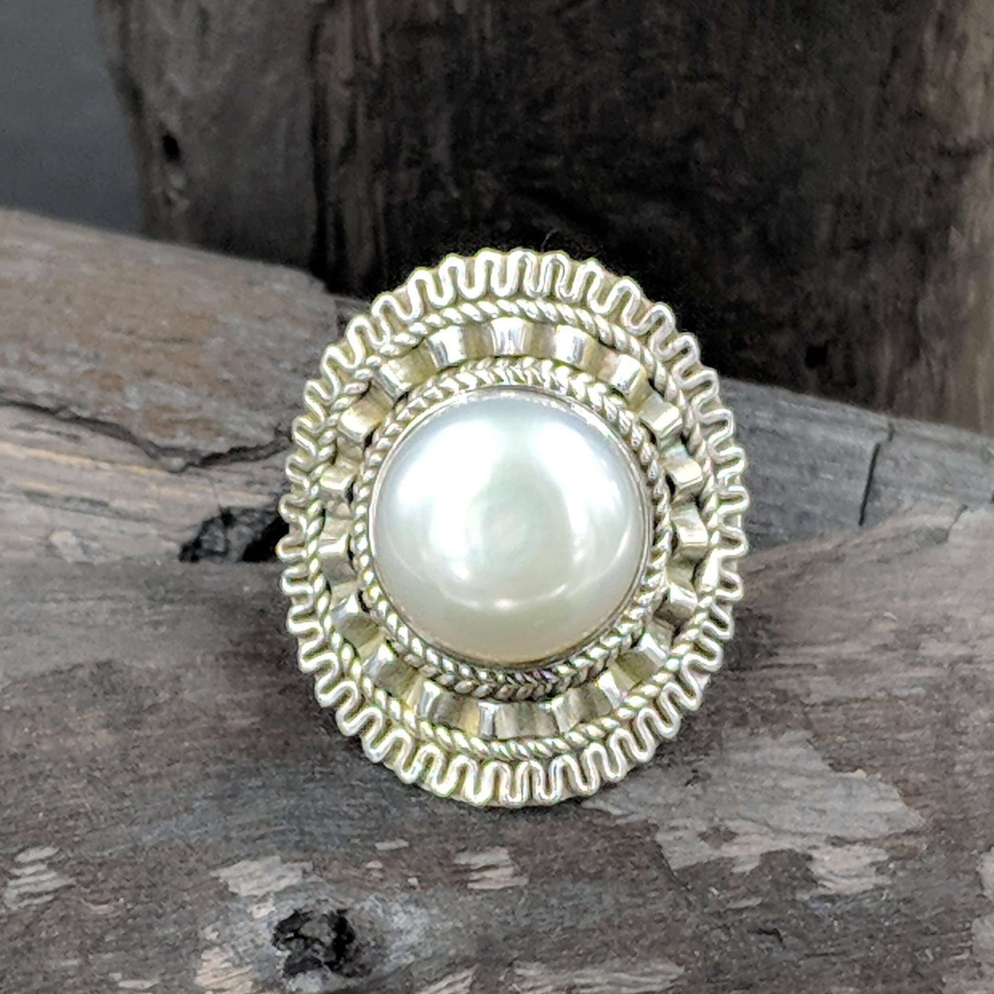 Jewels by Revlis Silver Ring