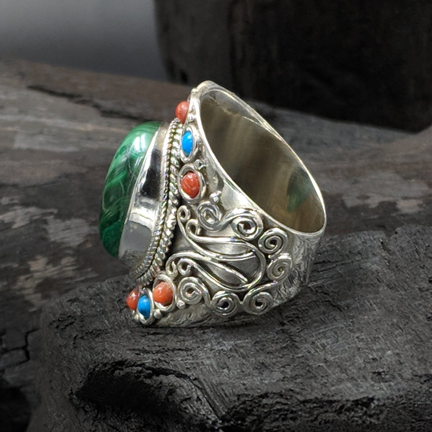 Shakuntalam Green Stone Ring