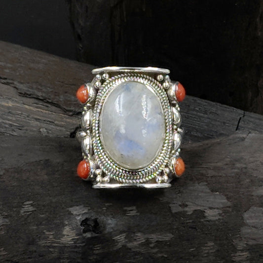 Jewels by Revlis Silver Ring