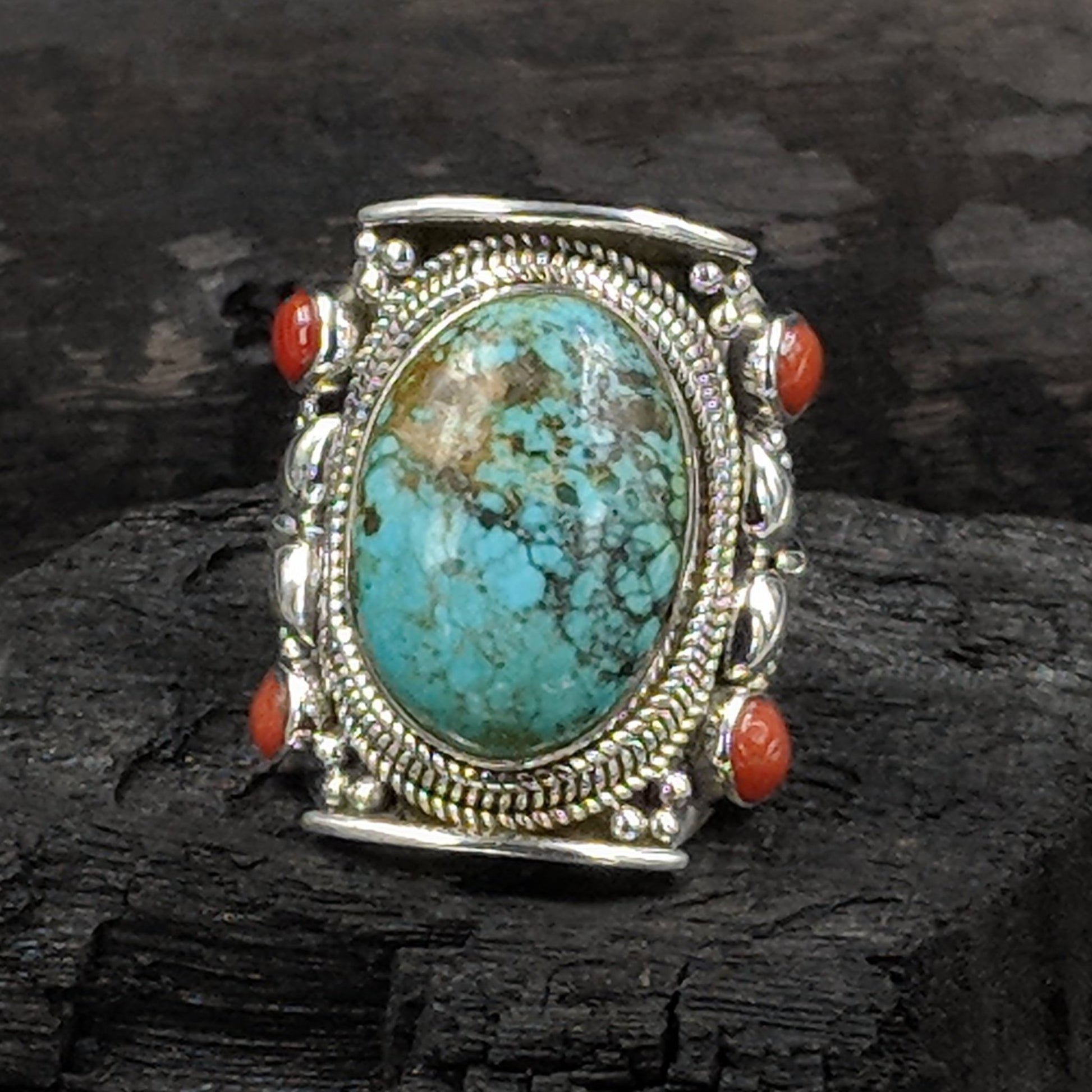 Jewels by Revlis Silver Ring