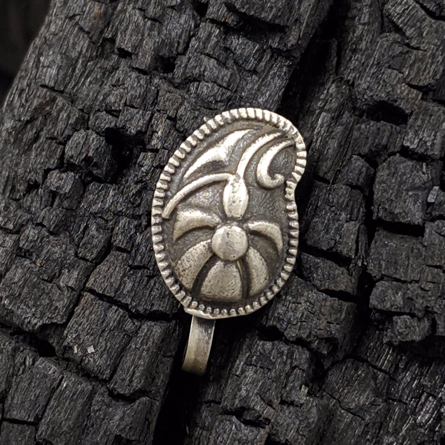 Flower Shine Nose Clip
