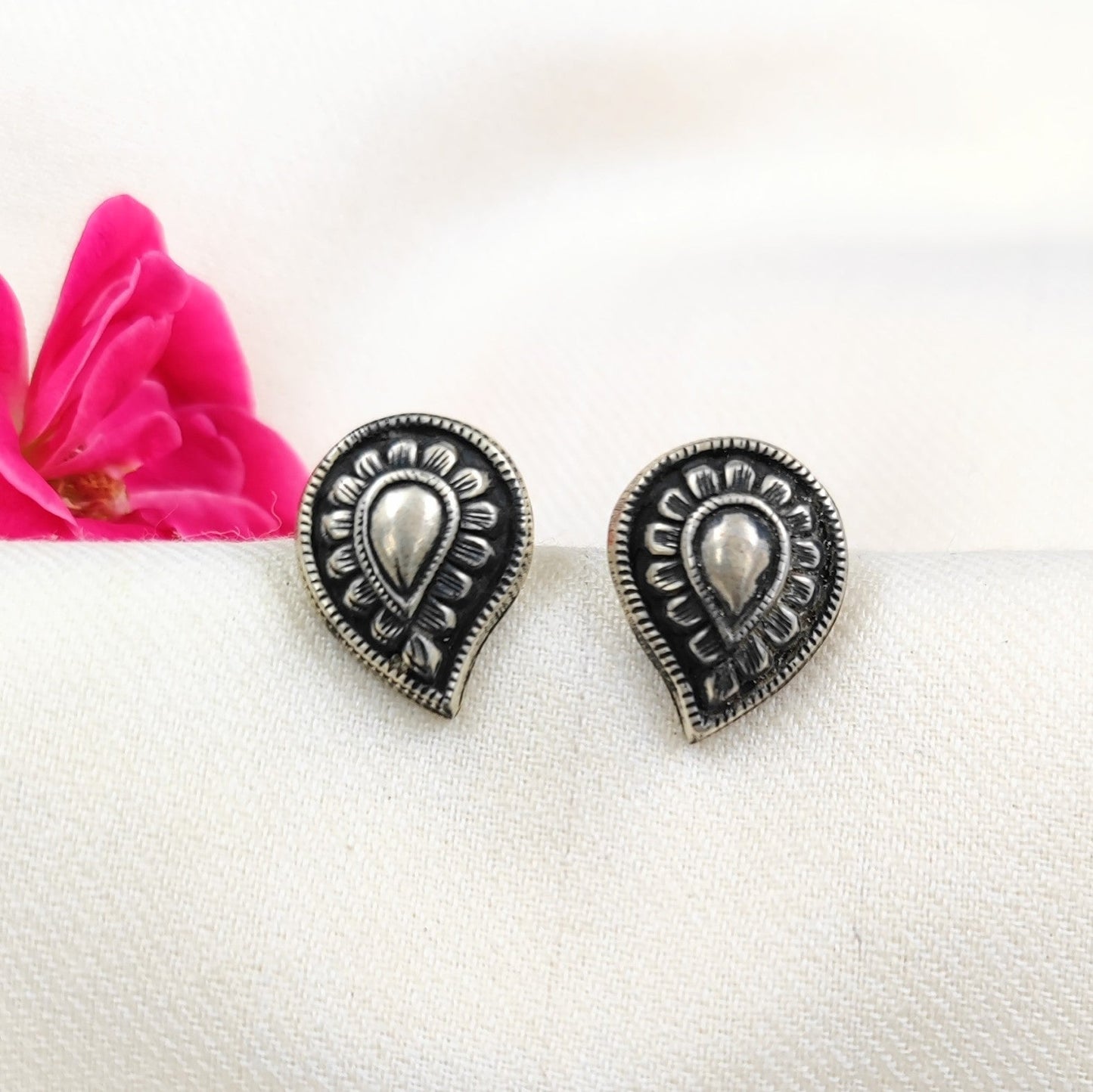 Silver Jewelry Earrings by Jauhri 92.5 Silver - Aam Patra Studs