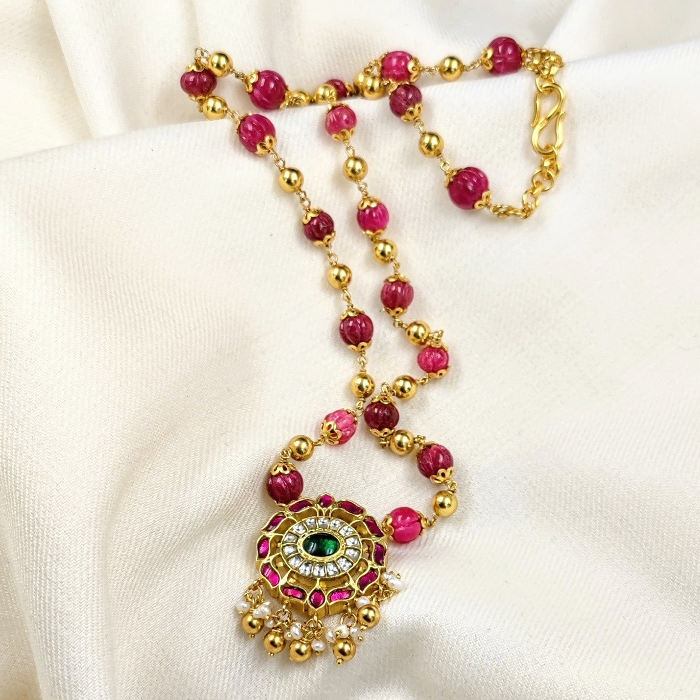 Gulshan Gulaab Necklace