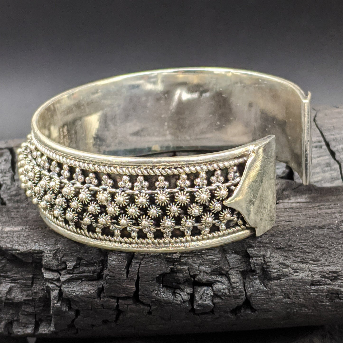Kaarigari Bracelet