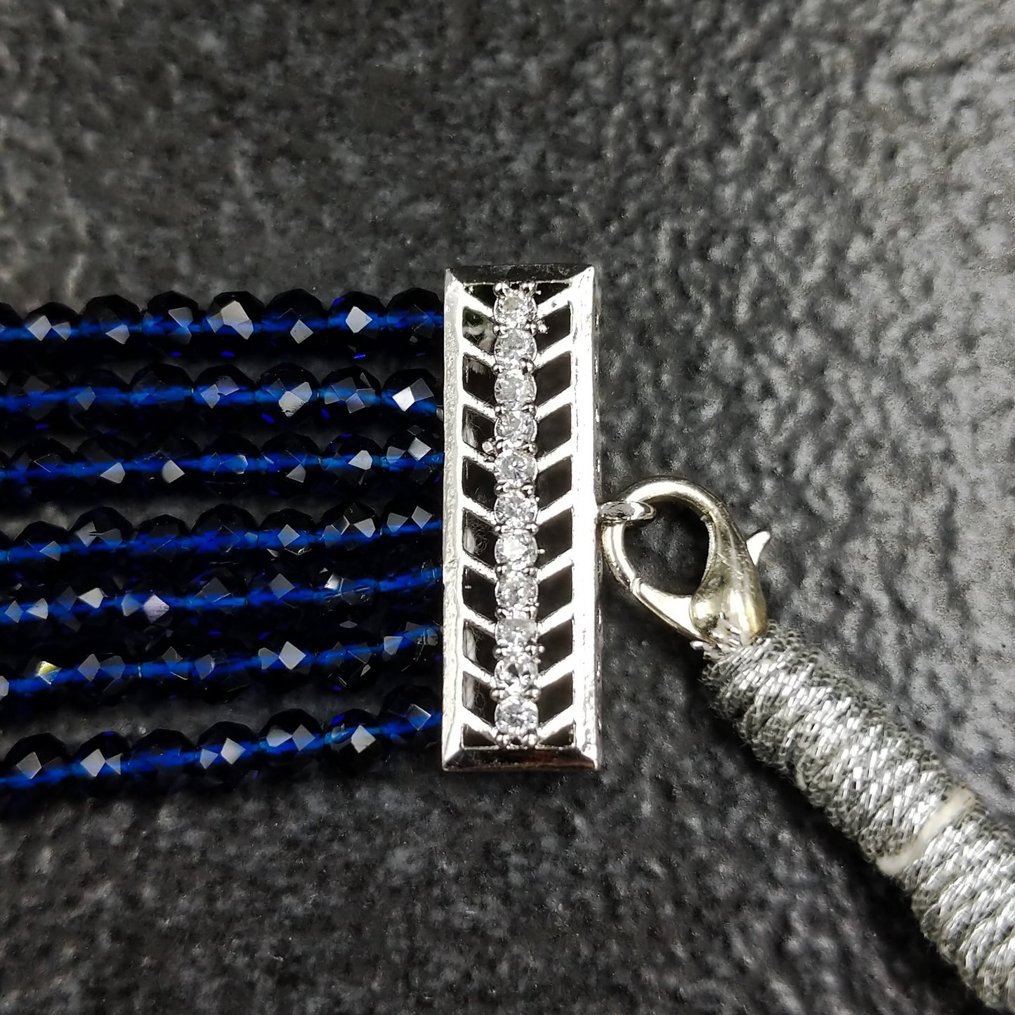 Blue Resima Choker Set