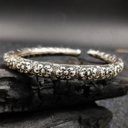 Chitai Kamal Bangle