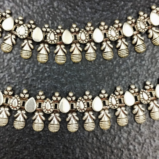 Leafy Cone Anklets