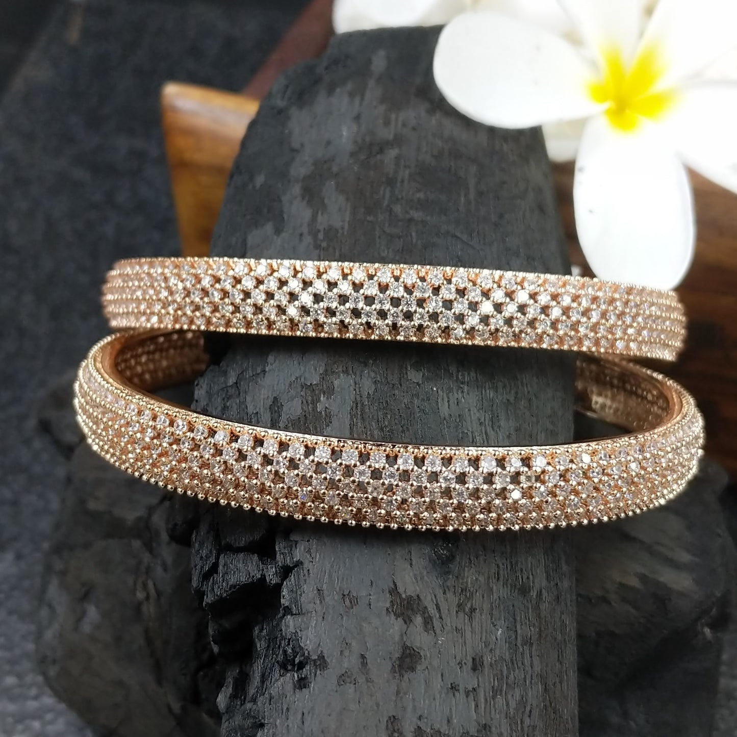 Dintea Bangles