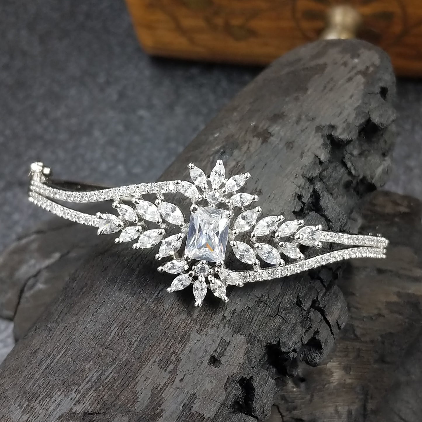 Thin Elixir Bracelet